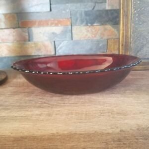 Anchor Hocking Royal Ruby Red Oval Serving Bowl, Scalloped Edges, Vintage